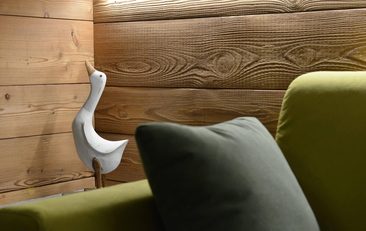 Borney-Rivestimento-legno-interni-43