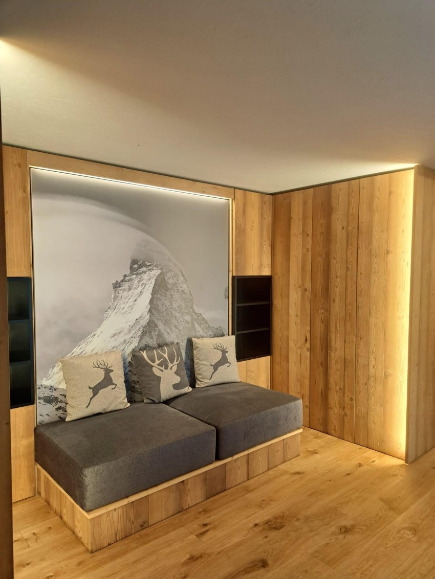 WhatsApp Image 2025-12-21 at 20.09.54 (1).jp