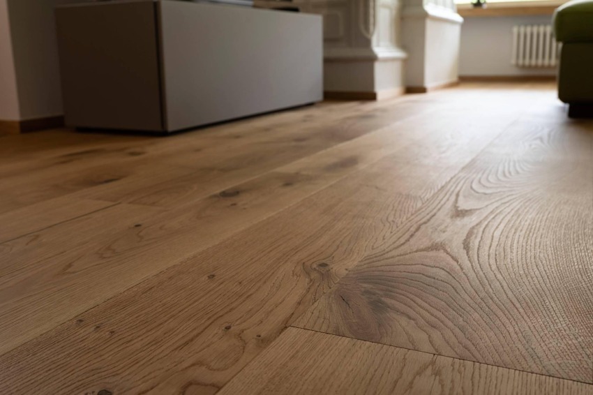 copertina Rovere con nodi oro